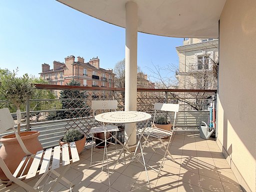 4 Pièces de 84,1 m2 - Suresnes - 1