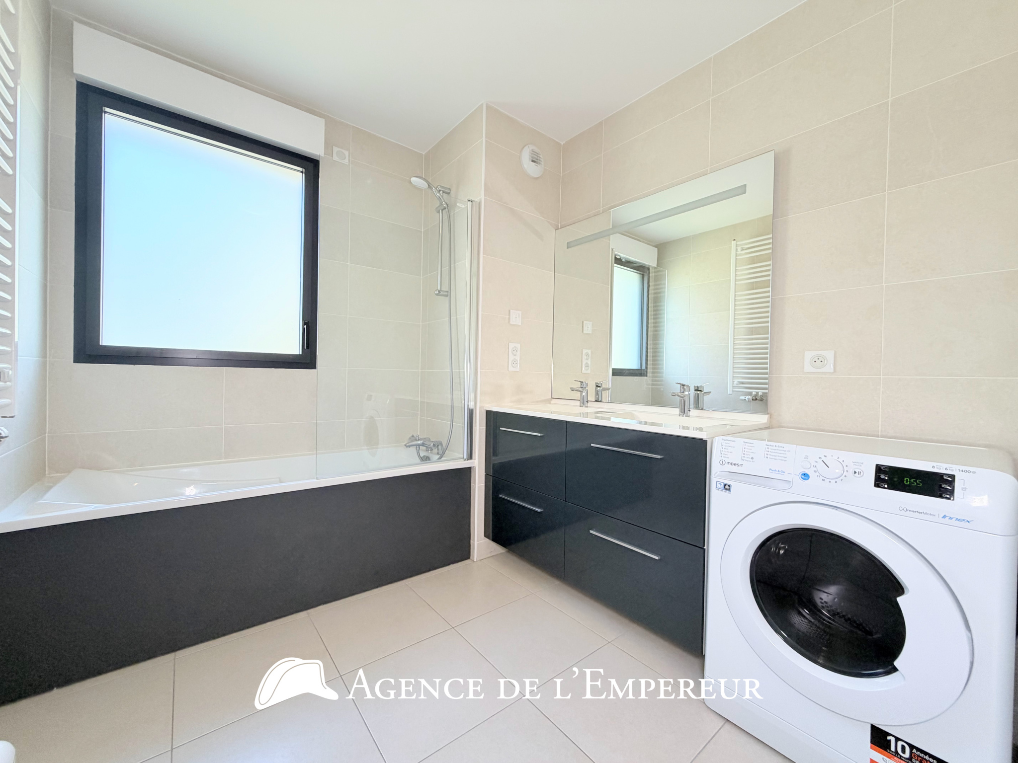 Magnifique 4 pièces de 80 m2 en location meublée