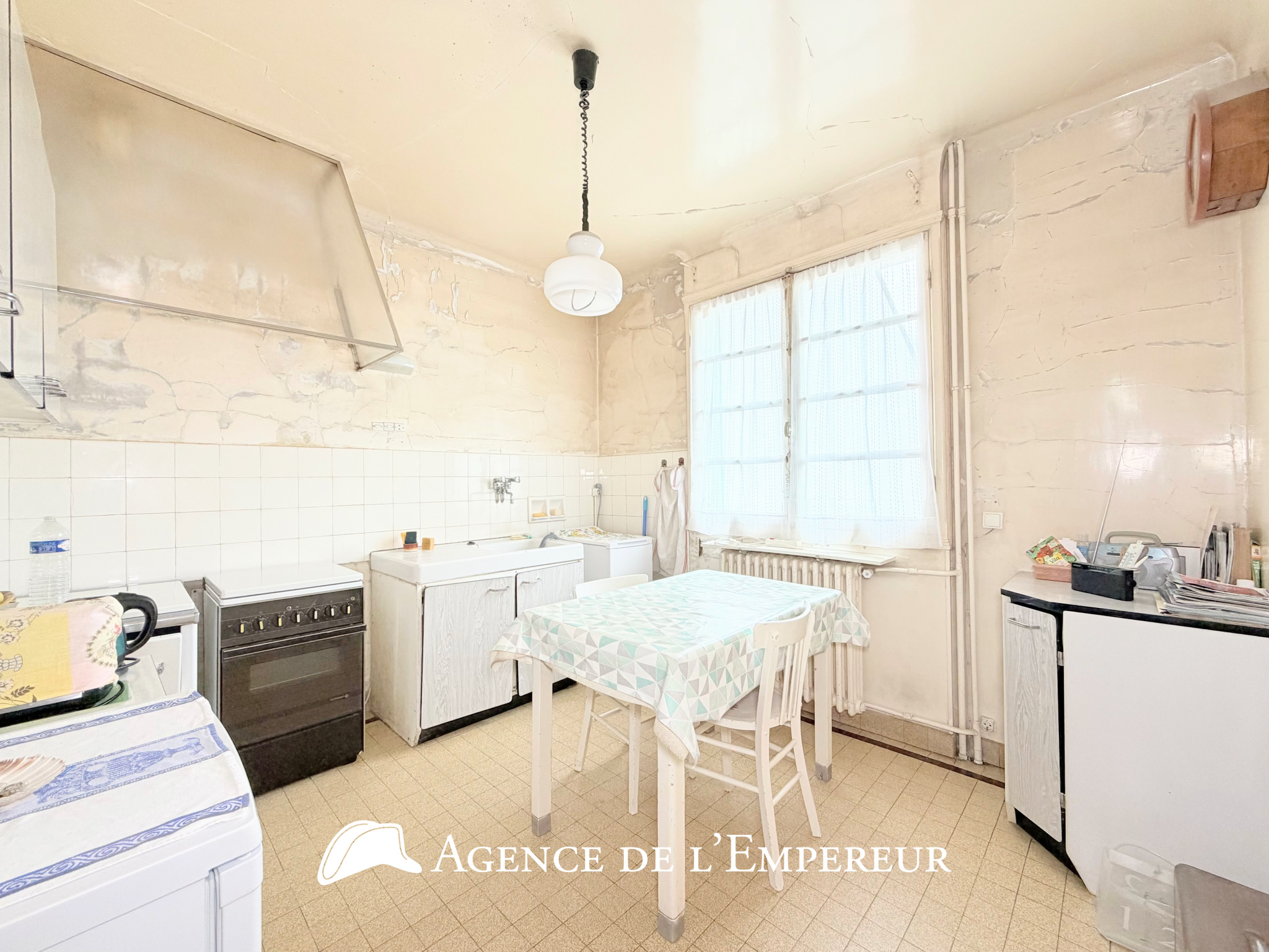 3 chambres - Maison de 91 m2 habitables sur sous-sol total (46 m2) - Parcelle 495 m2