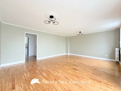 Appartement 66,20 m2 - 3 pièces - cave et parking - 1