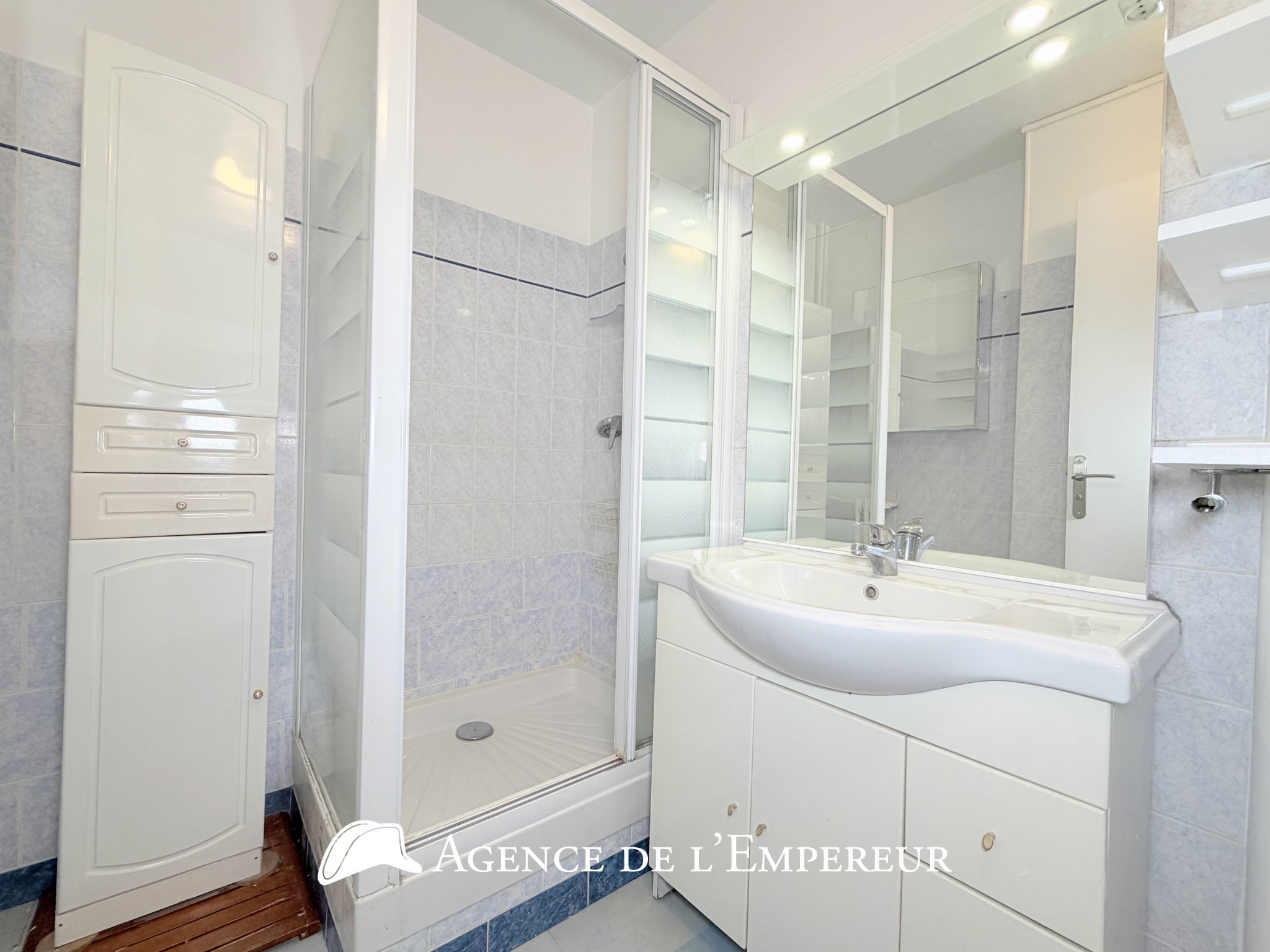 Appartement 66,20 m2 - 3 pièces - cave et parking