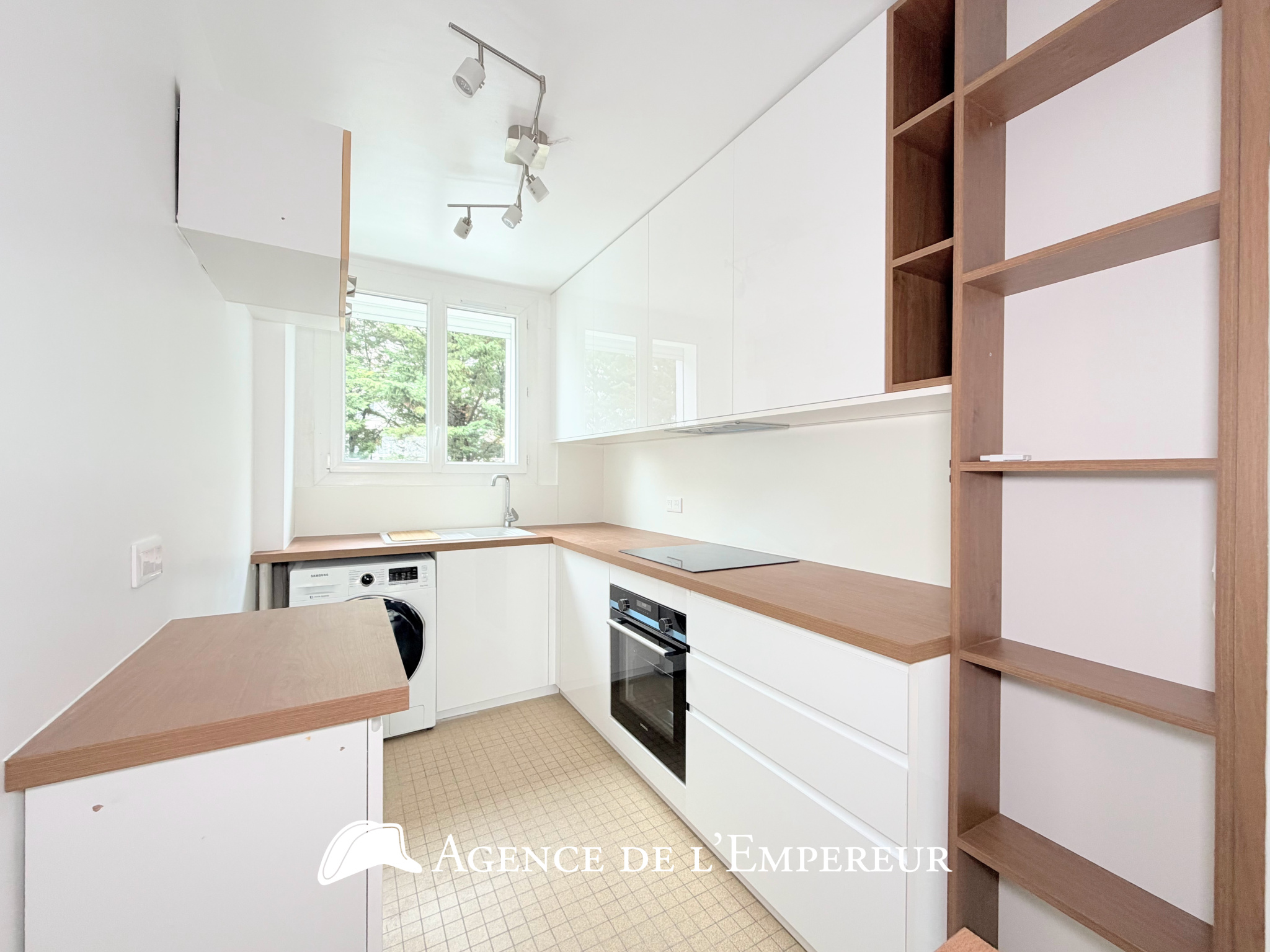 Appartement 66,20 m2 - 3 pièces - cave et parking