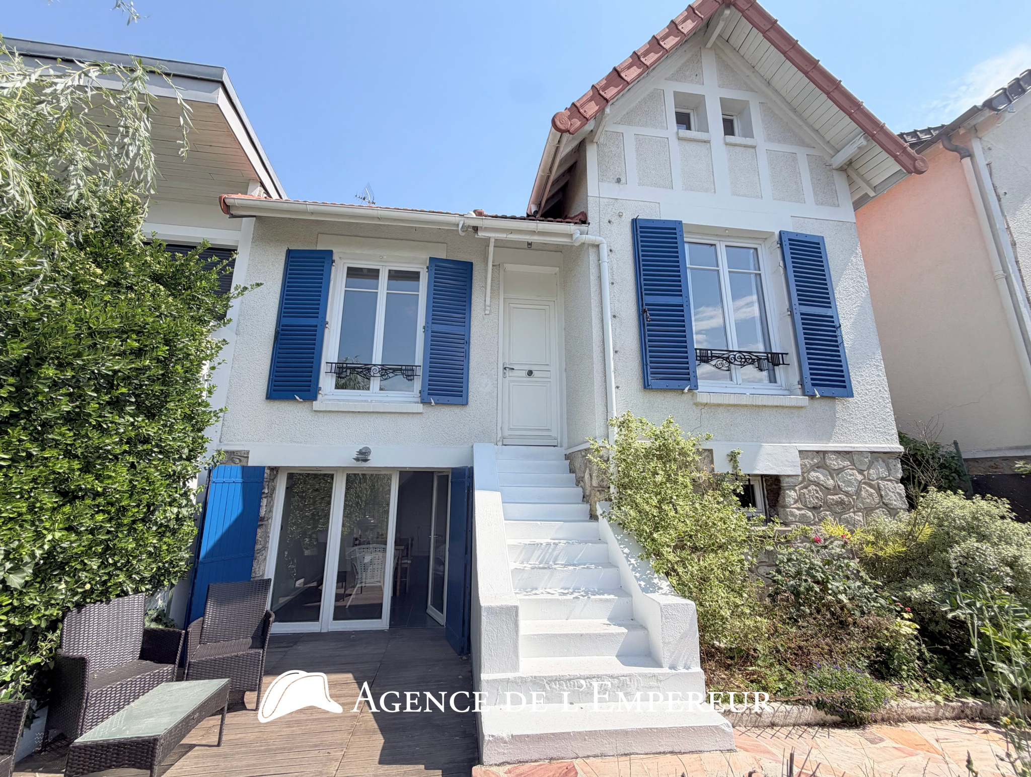MAISON EN LOCATION MEUBLÉE proche du centre-ville