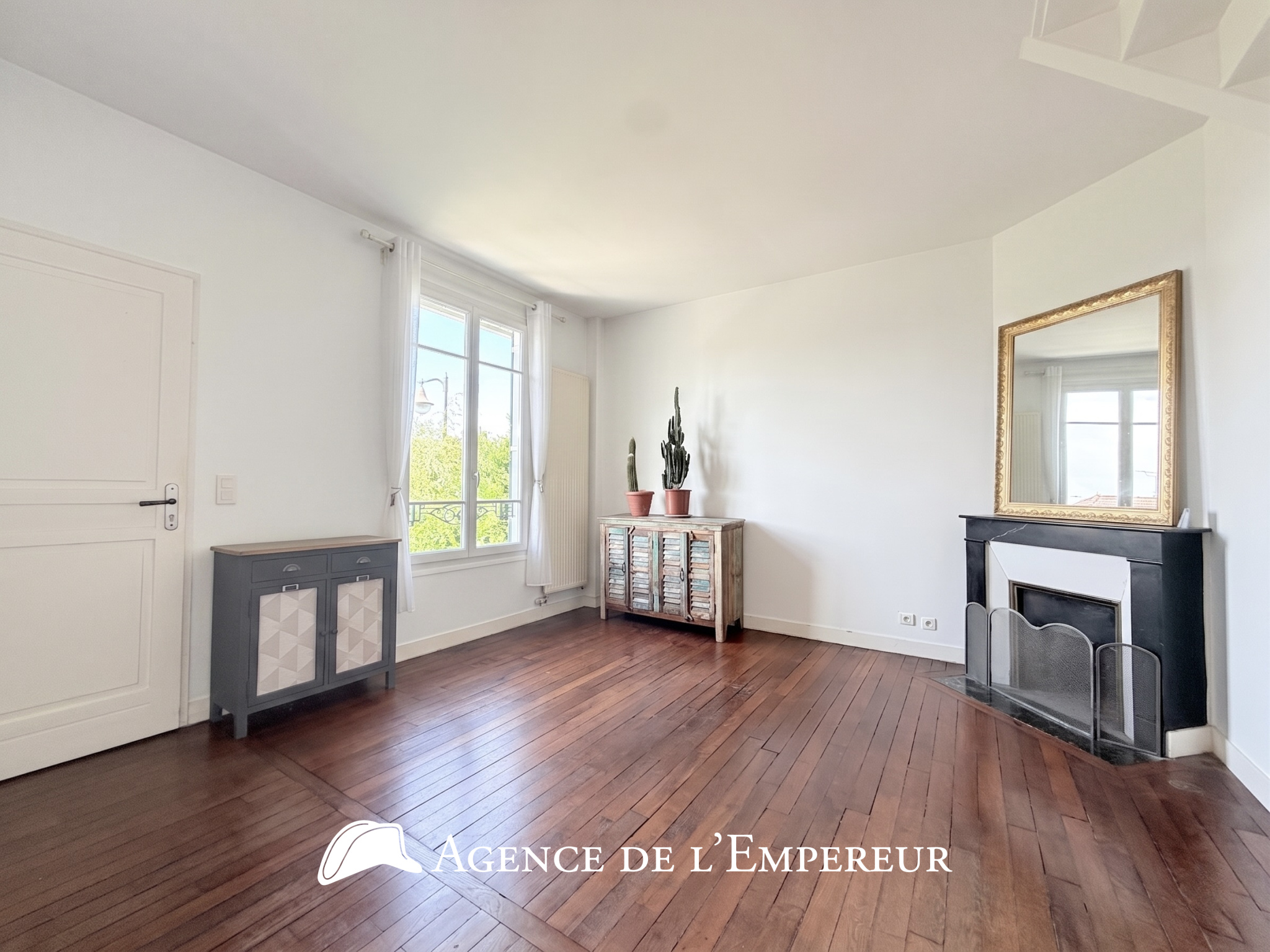MAISON EN LOCATION MEUBLÉE proche du centre-ville