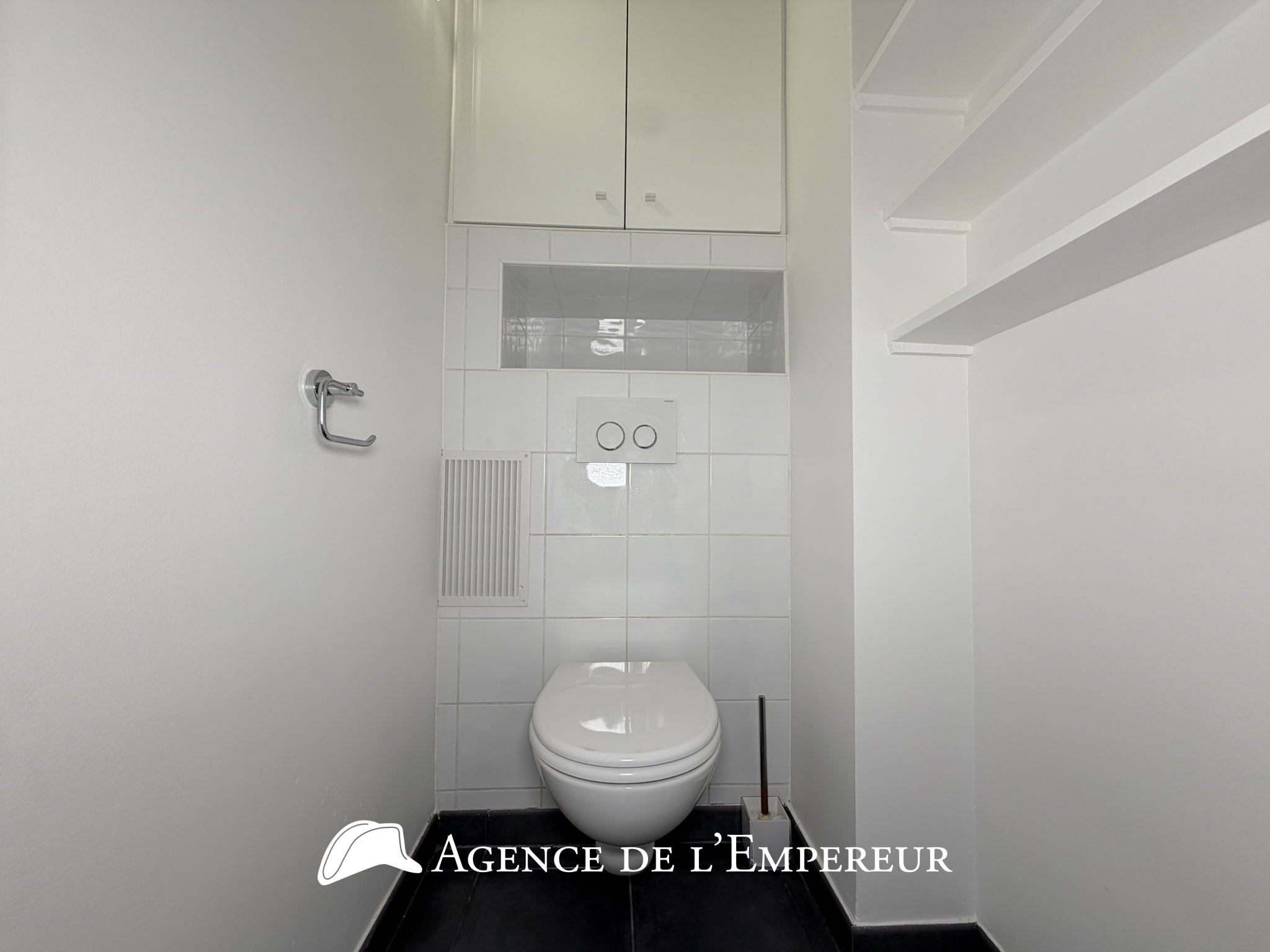 Studio meublé à deux pas du RER A
