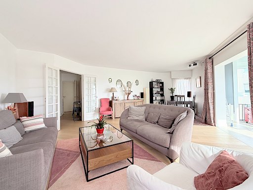 Appartement 116.3 m2 Puteaux limite Suresnes