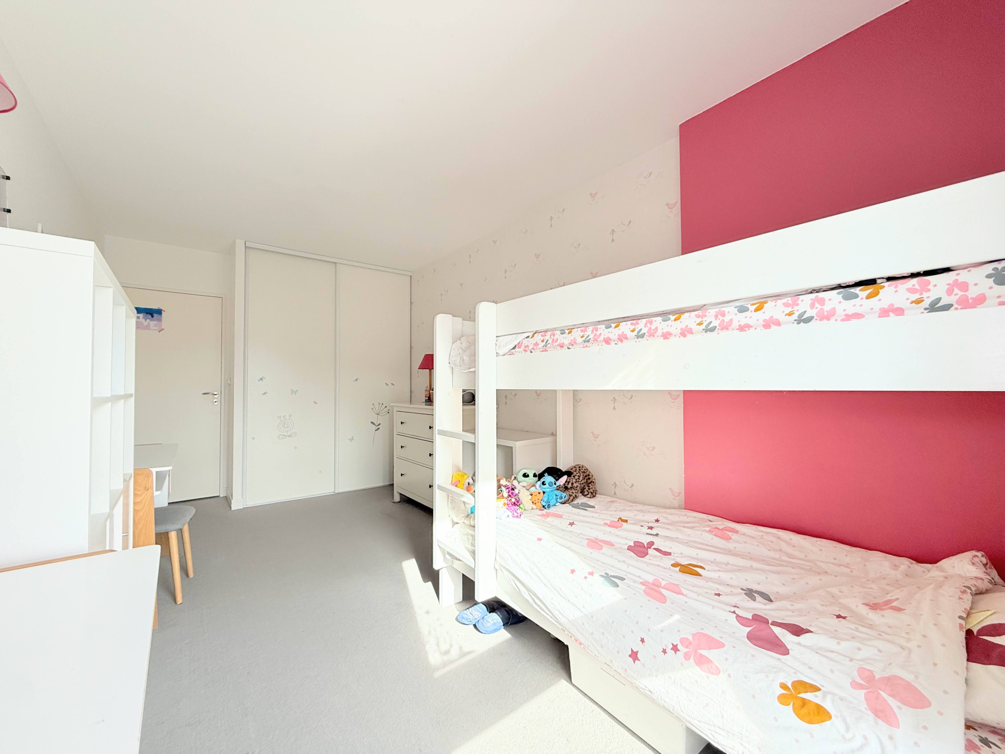 Appartement 116.3 m2 Puteaux limite Suresnes