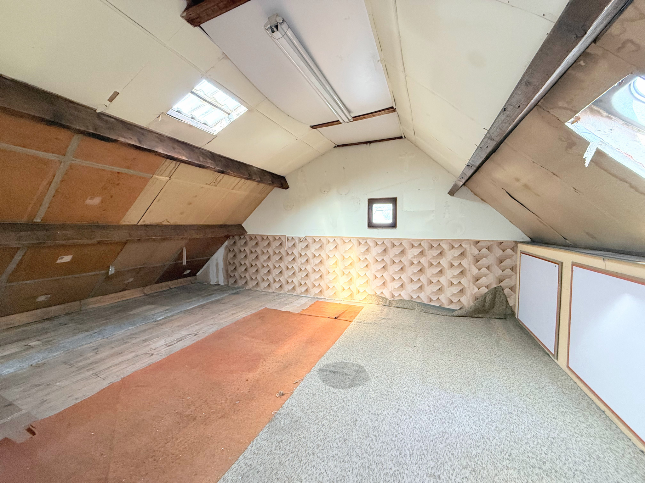 MAISON 8 PIÈCES - PLATEAU RUEIL