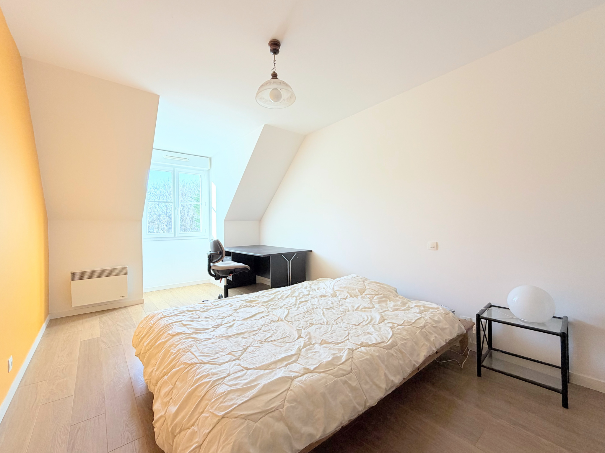 Maison Buzenval   DPE C, 4 chambres, jardin, garage et sous-sol