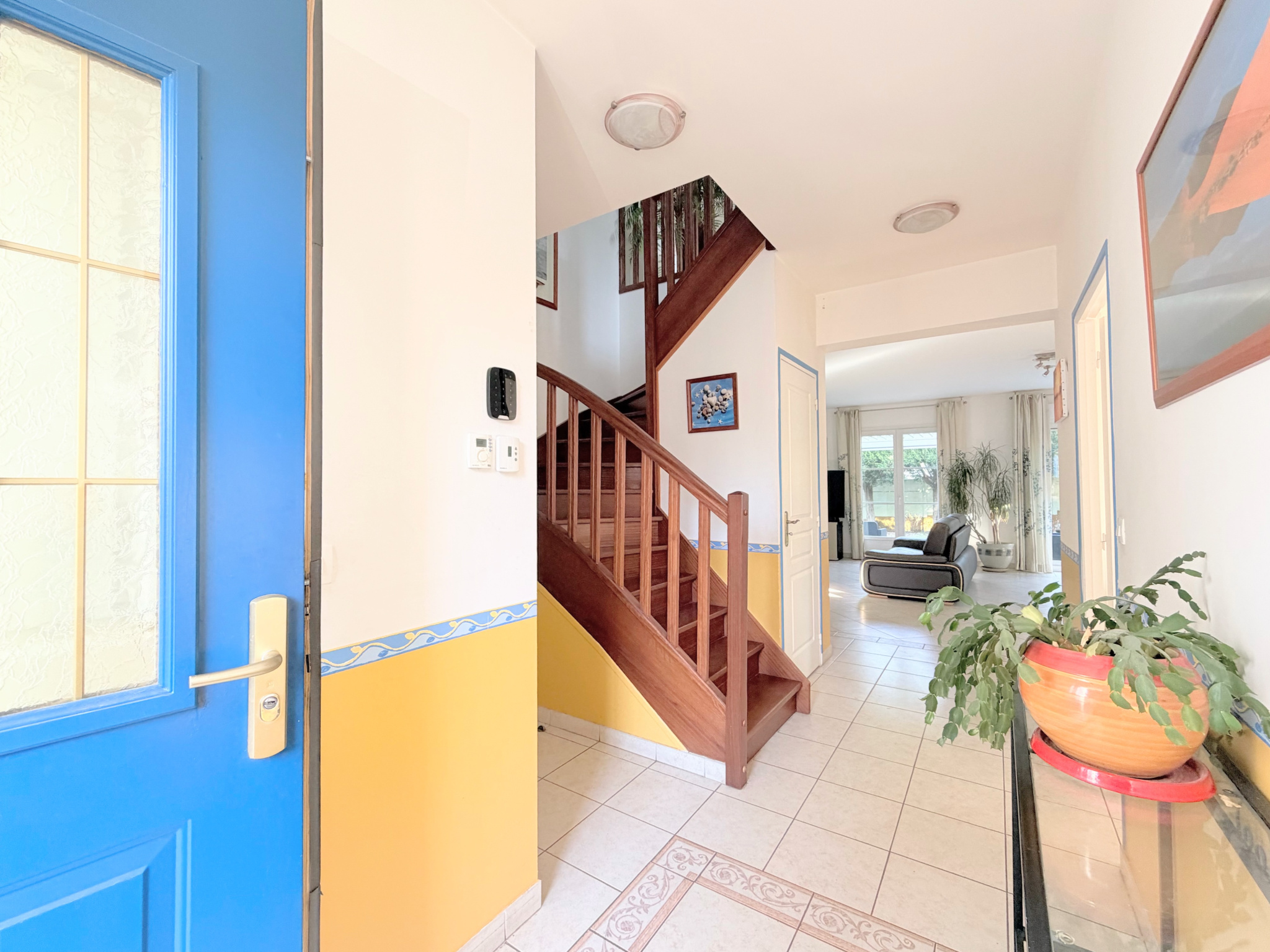 Maison Buzenval   DPE C, 4 chambres, jardin, garage et sous-sol