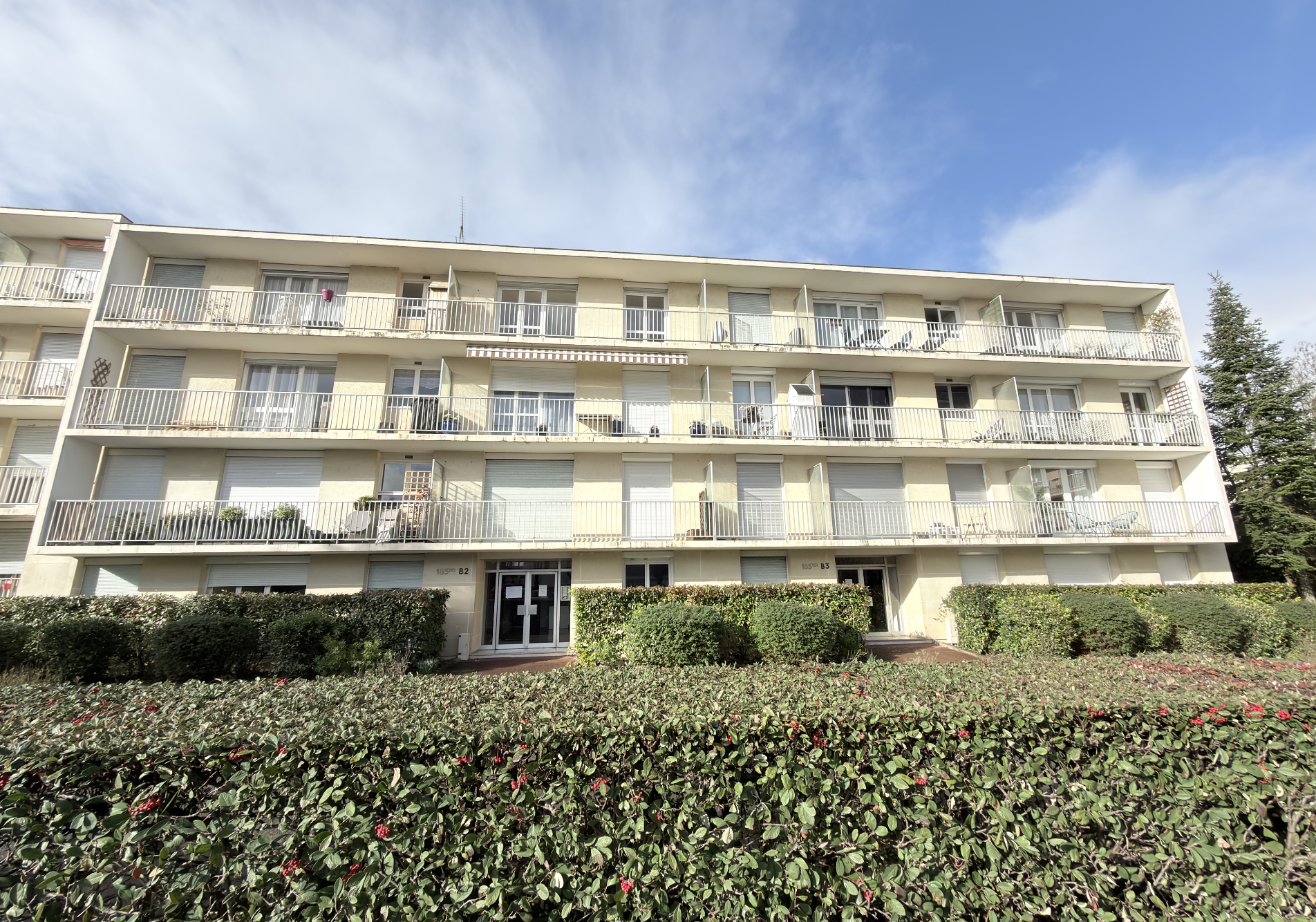 Lumineux 3 pièces - 63 m2 - 3e et dernier étage - Cave et parking