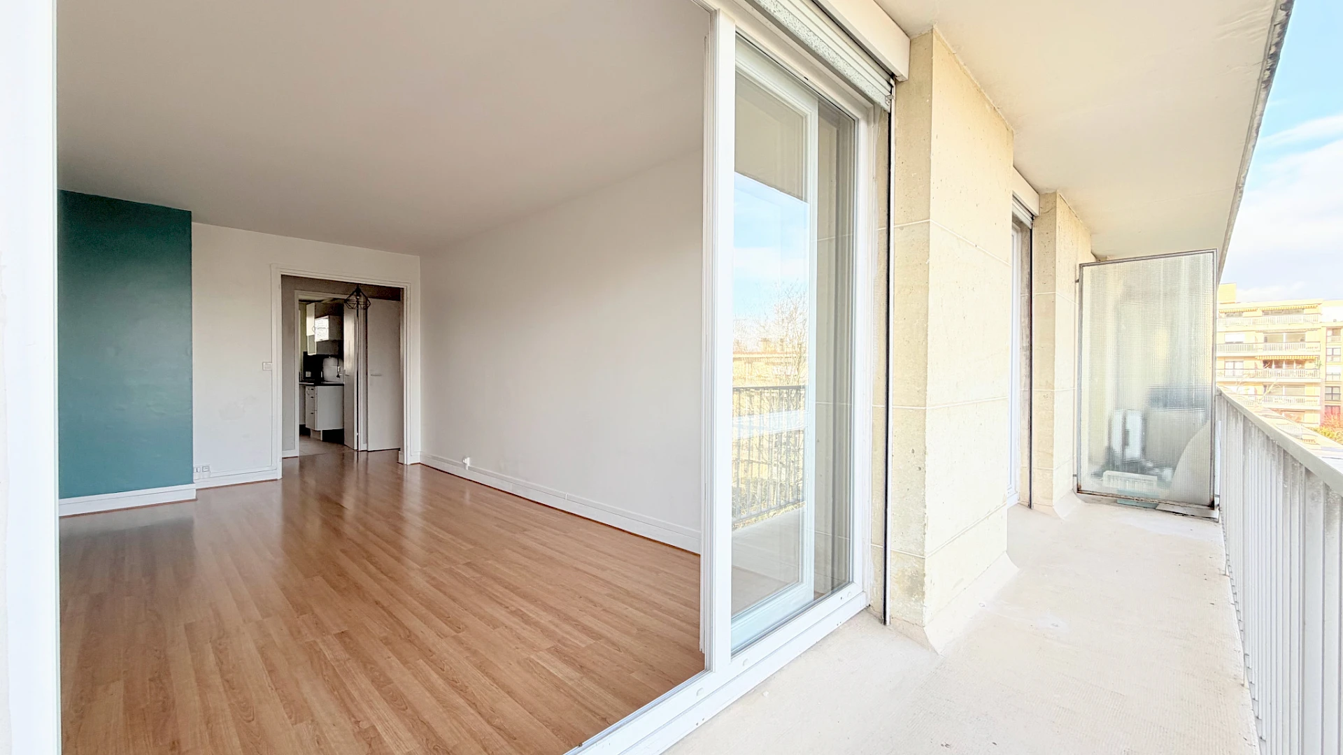 Lumineux 3 pièces - 63 m2 - 3e et dernier étage - Cave et parking