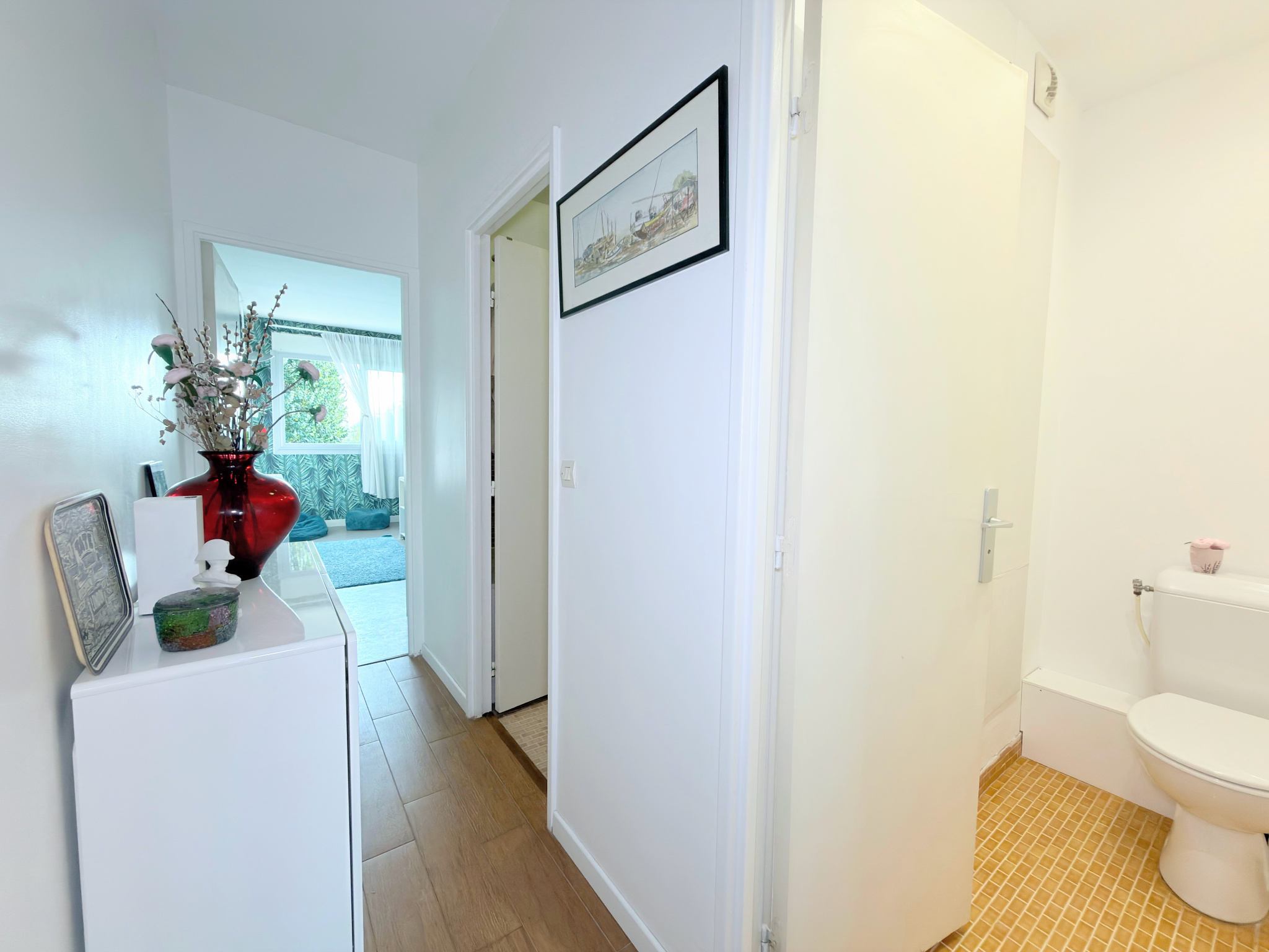 Appartement 4 pièces avec terrasse et box