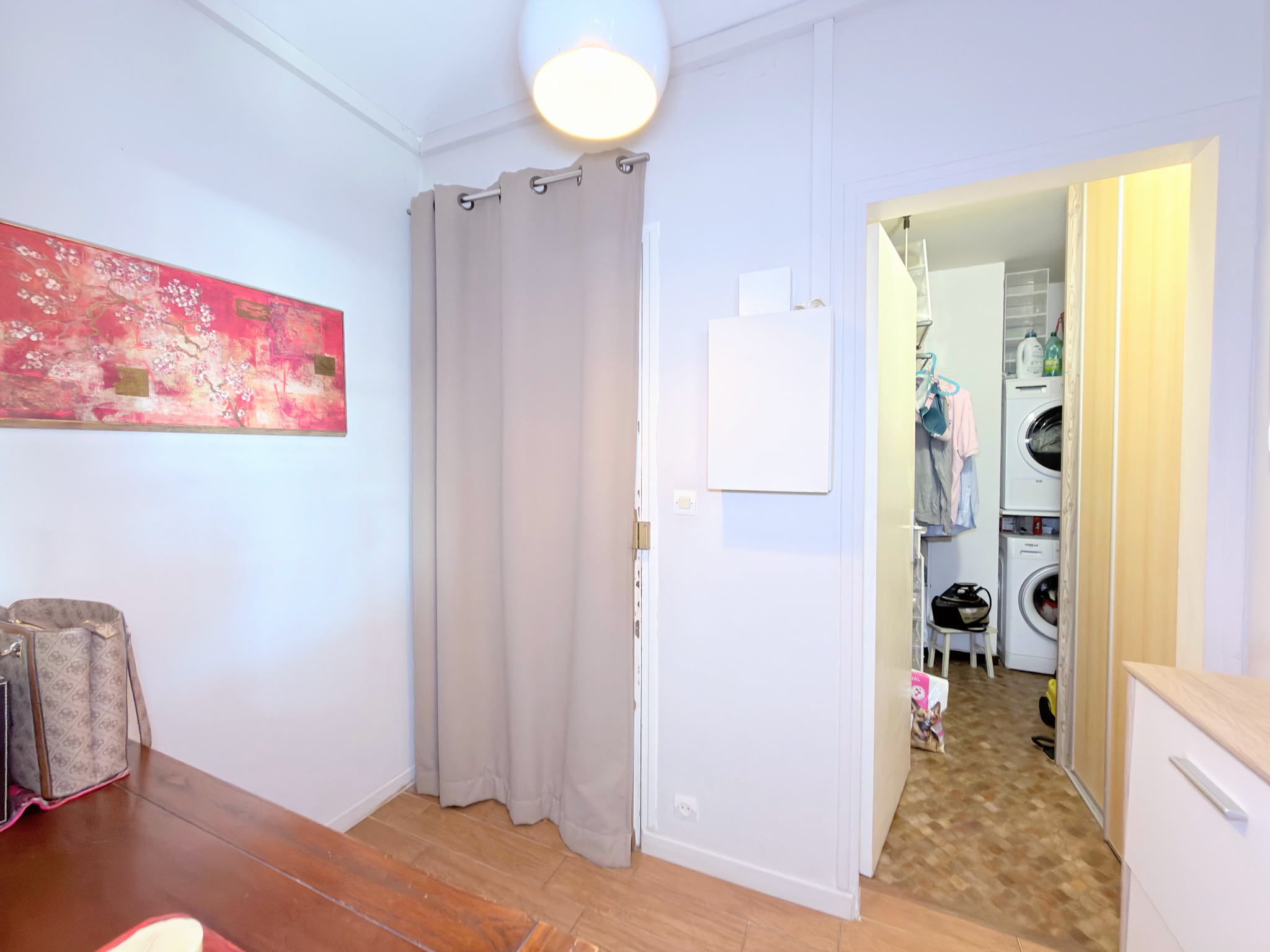 Appartement 4 pièces avec terrasse et box