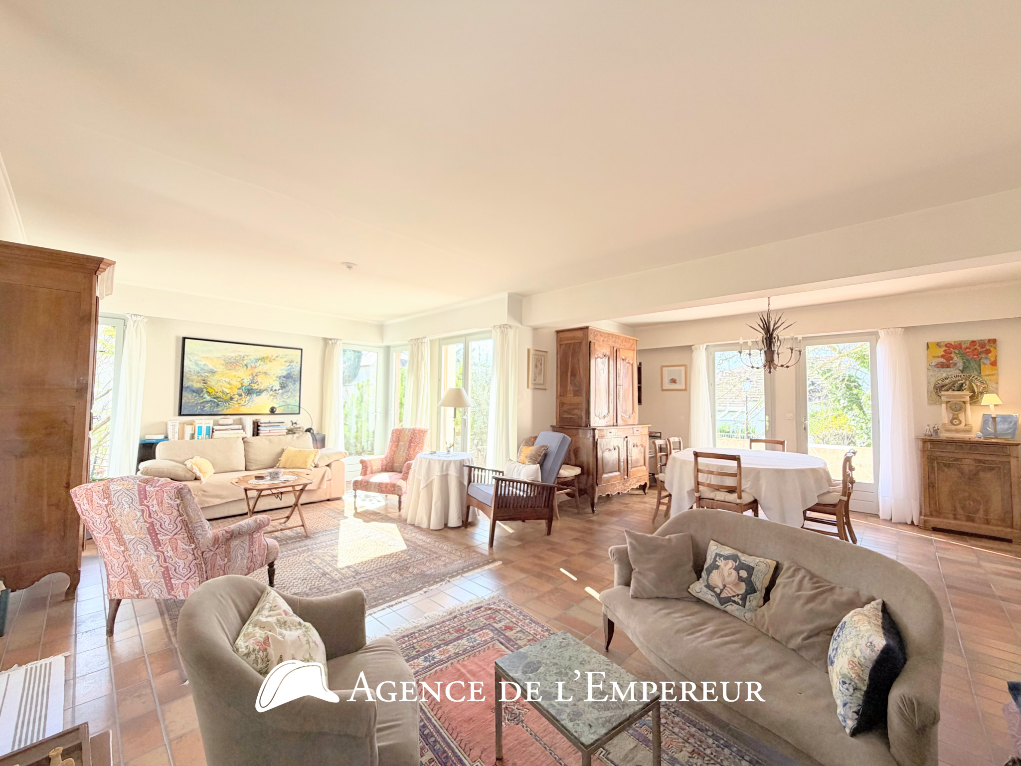 Maison 175 m2 - Parcelle 584 m2 - 6 chambres - Châtaigneraie/Richelieu
