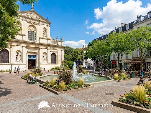 Maison contemporaine avec 120 m2 d'espace extérieur privatif   Rueil cœur de ville
