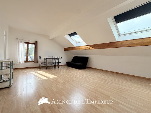 T1 LOCATION RUEIL BUZENVAL